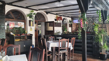 Cocoșul De Aur Deva Extérieur