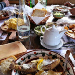 Hanu Lu Cobâlă Nourriture