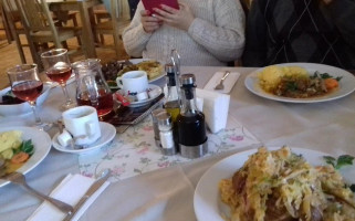 Complex Turistic Cheile Butii Nourriture