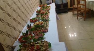 Casa Cugireana food