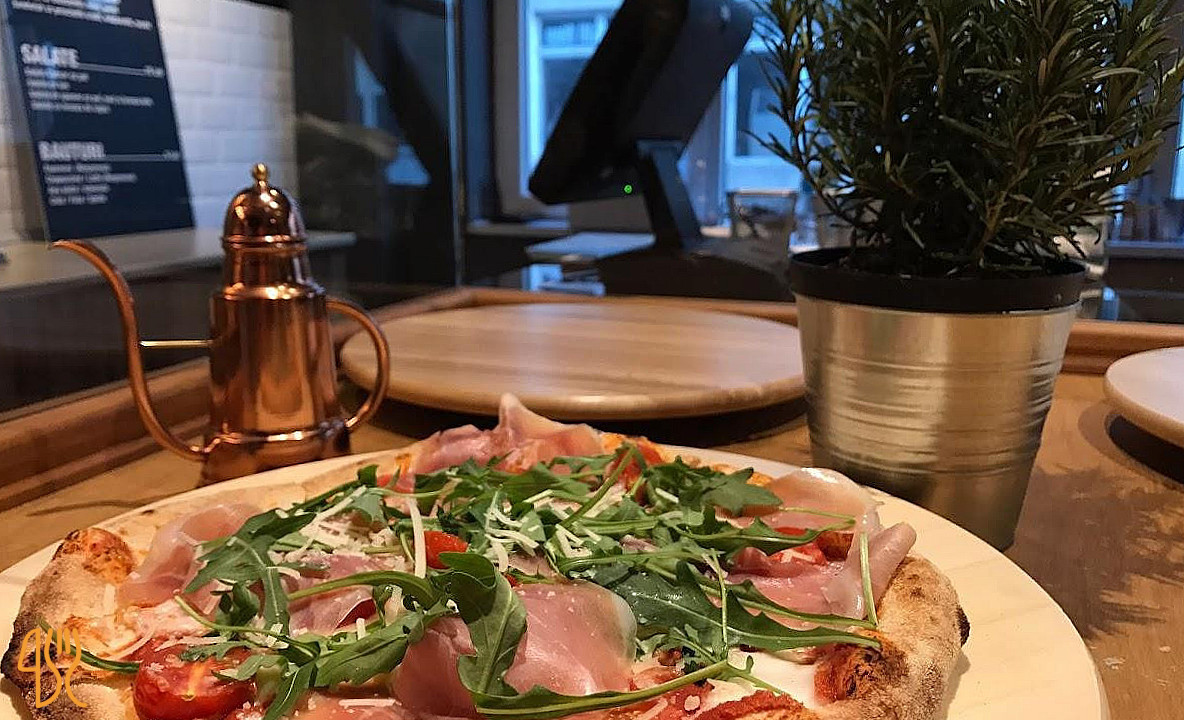PizzaMania