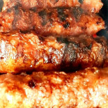 Popas Bradesti Nourriture