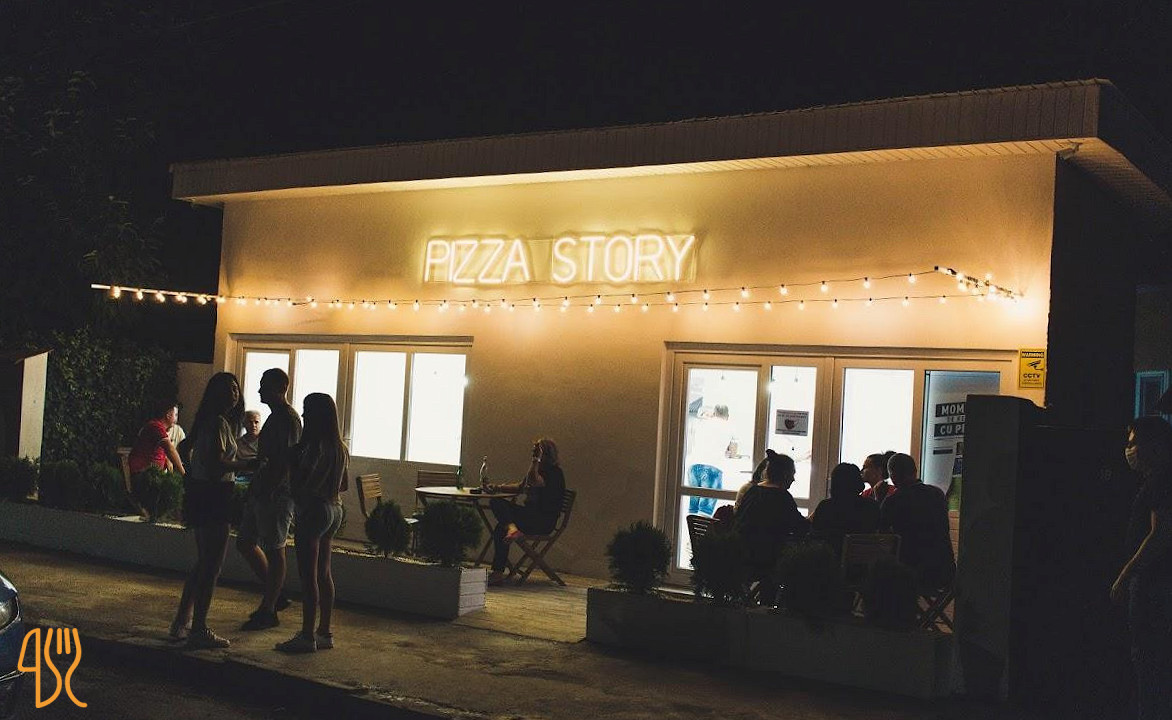 Pizza Story Exterior
