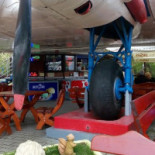 La Aeroport Exterior