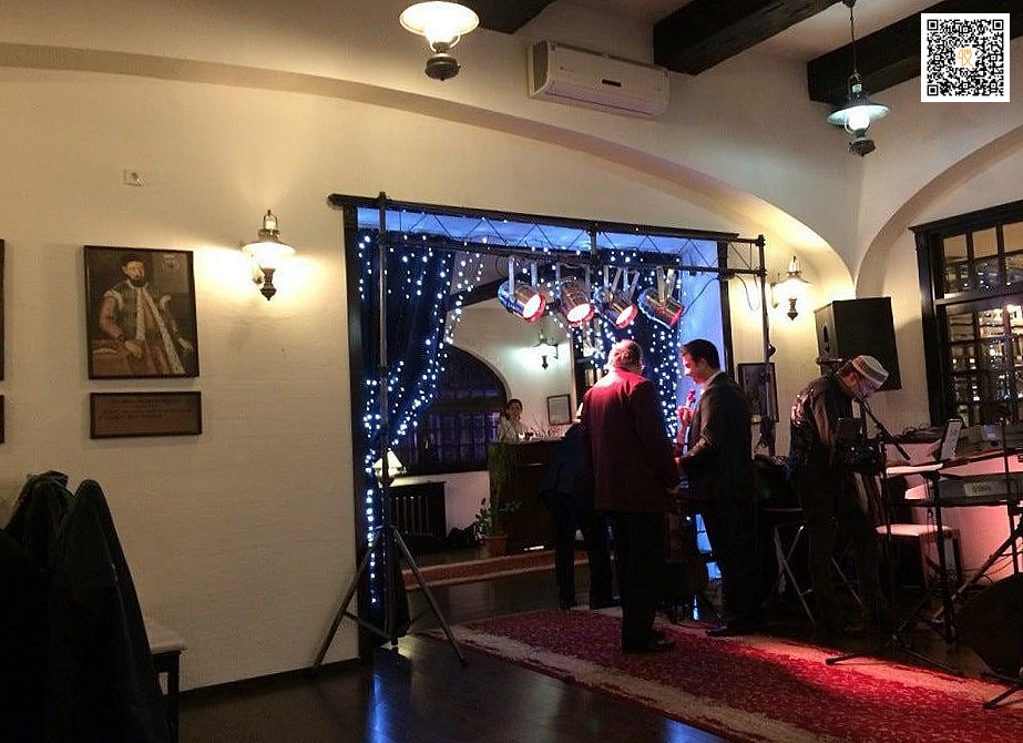 Vatra Neamului Restaurant În interior