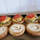 Pizzirie At Motan Nourriture