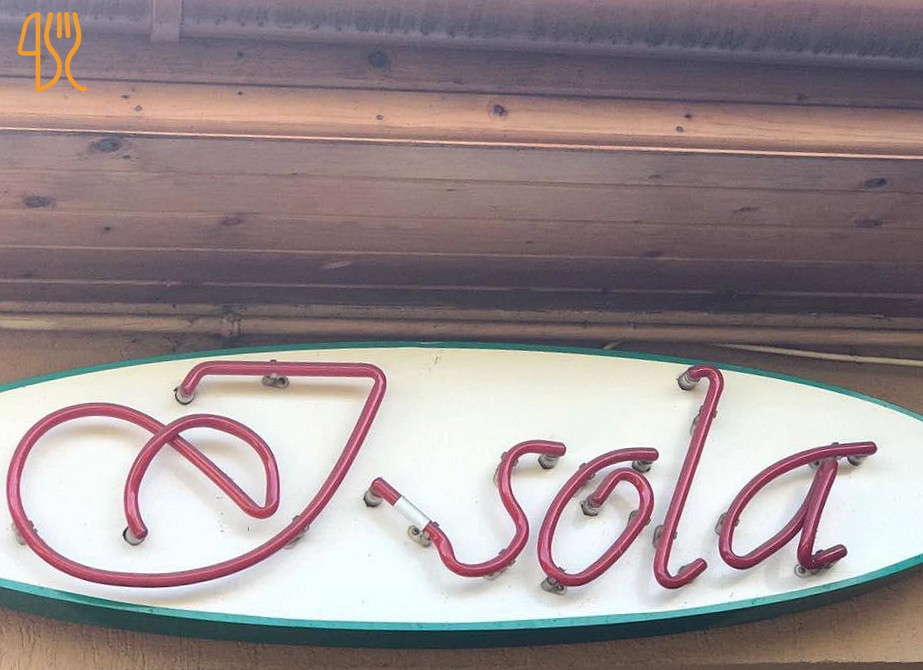 Pizzeria Isola Exterior