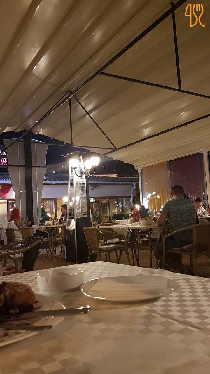 Club Art Terasa Băile Felix În interior