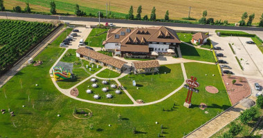 Cerdac Cotesti Extérieur