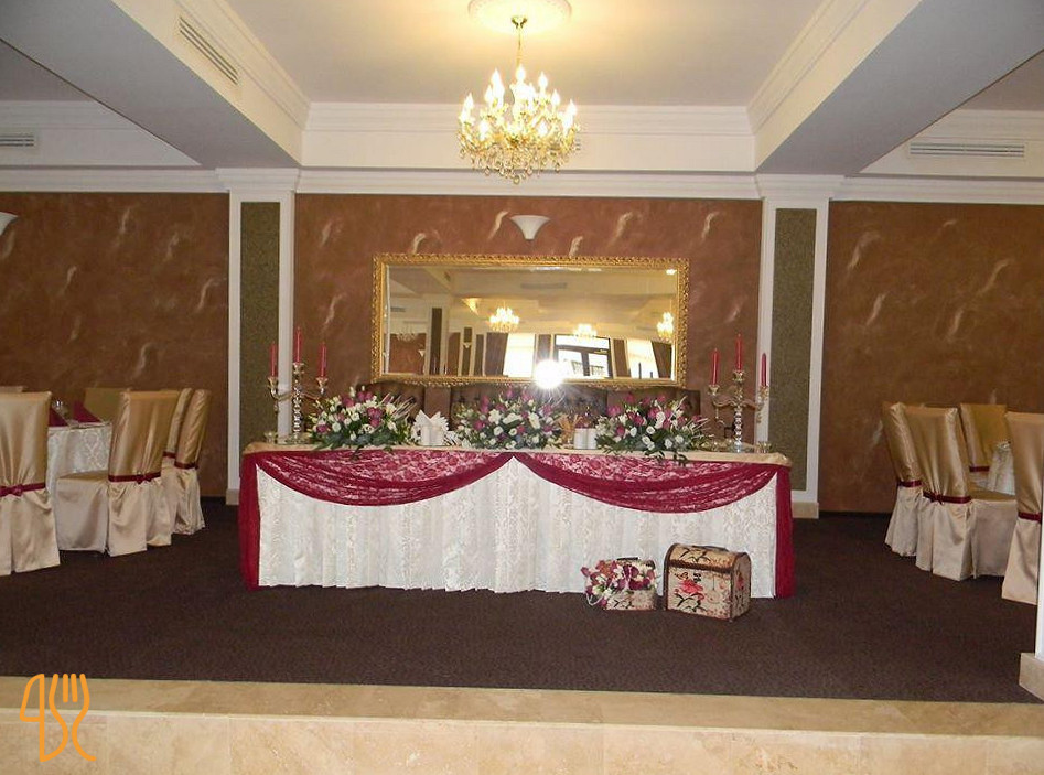 Royal Events Exterior