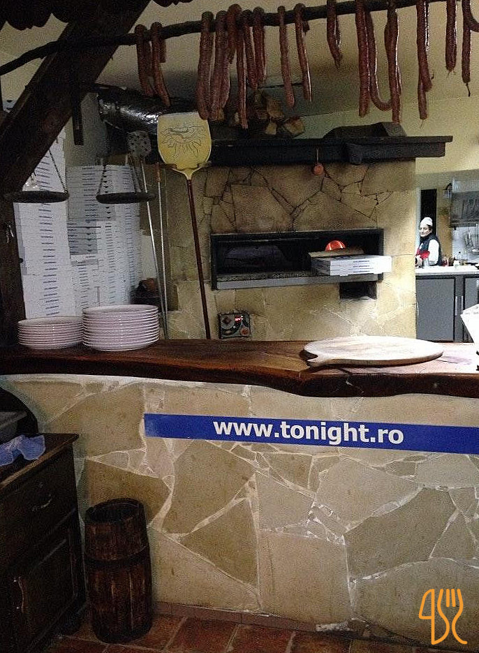 Pizzeria Tonight Exterior