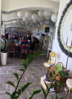 La Lavandă À l'intérieur