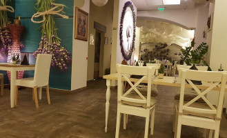 La Lavandă À l'intérieur