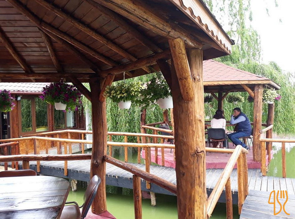 Pensiunea Rechinul Exterior