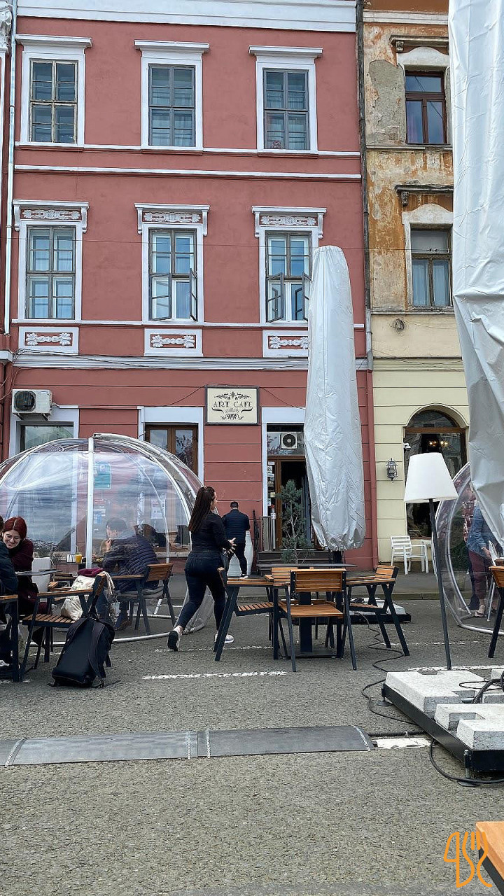 Art Cafe Gallery Exterior
