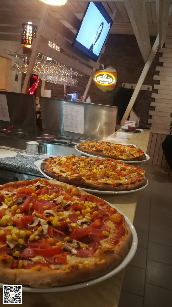 La Cooperativa Pizza Mâncare