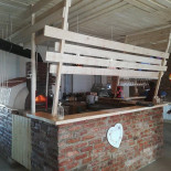 La Cooperativa Pizza Exterior