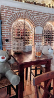 Blue Window Restaurant Slatina inside