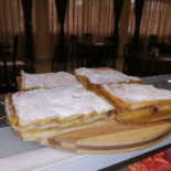 Casa Bujoreană Nourriture