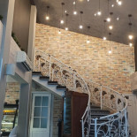 Pizza Miraj Exterior