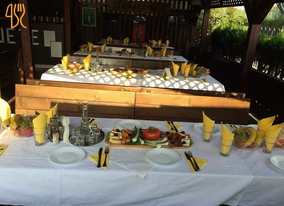 Bistro Suete În interior