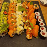 Sushi Omakase Meniu