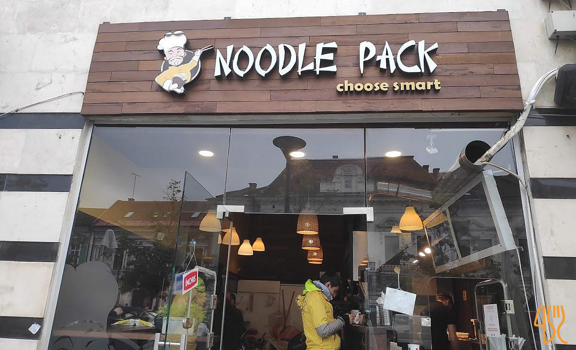 Noodle Pack Exterior