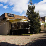 Chic Bistro Caffe Exterior