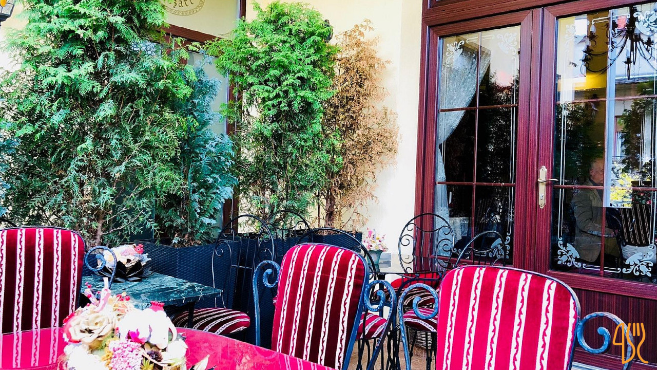Mozart Café Exterior