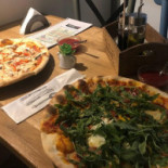 Apartament 1 Bistro Mâncare