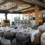 C'est La Vie Rooftop În interior