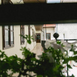 Le Petit Paris Exterior
