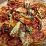 Pizza Johnny Pizza In Cluj Mâncare