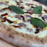 Pizza Johnny Pizza In Cluj Mâncare