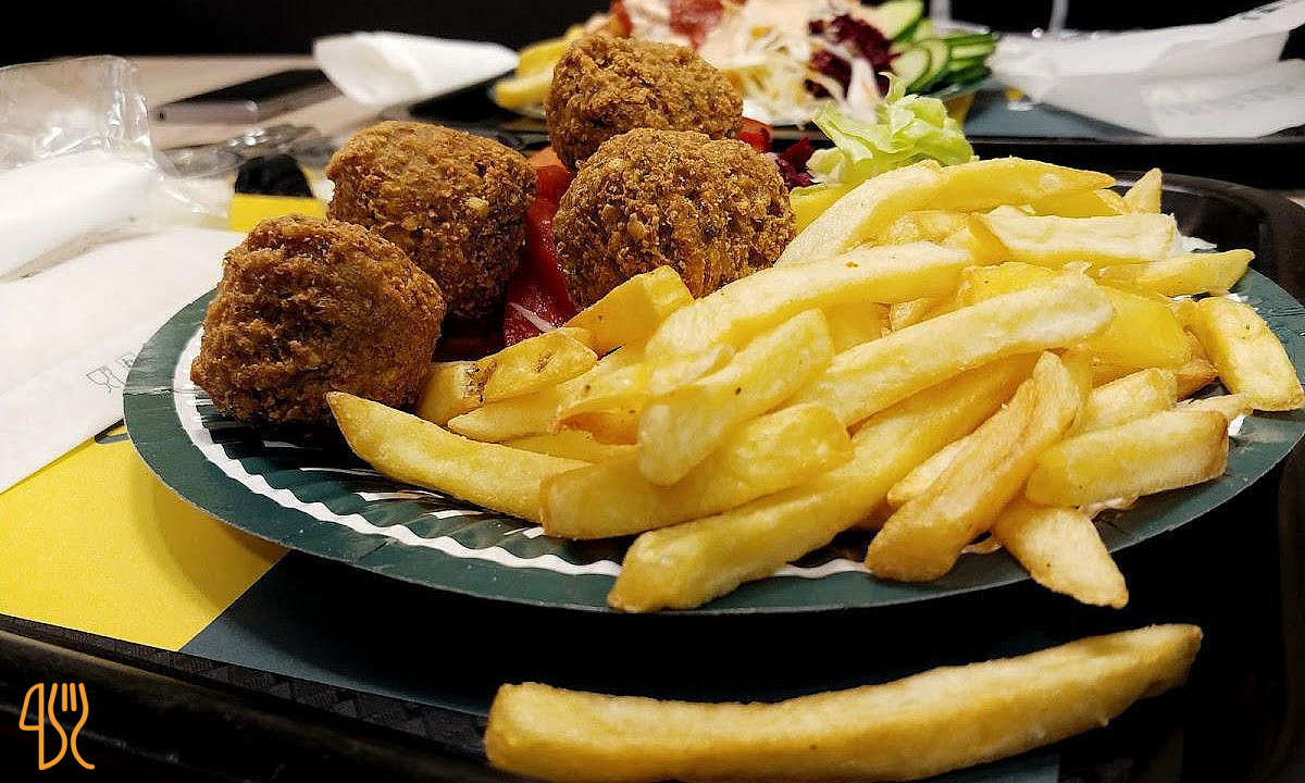Jabbar Kebab House Mâncare