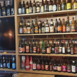 Beer Wall Café À l'intérieur