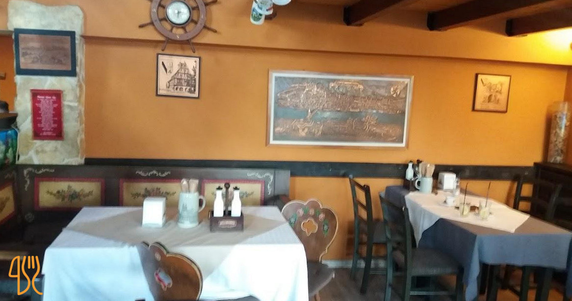 Casa Vikingilor (Grigorescu) În interior