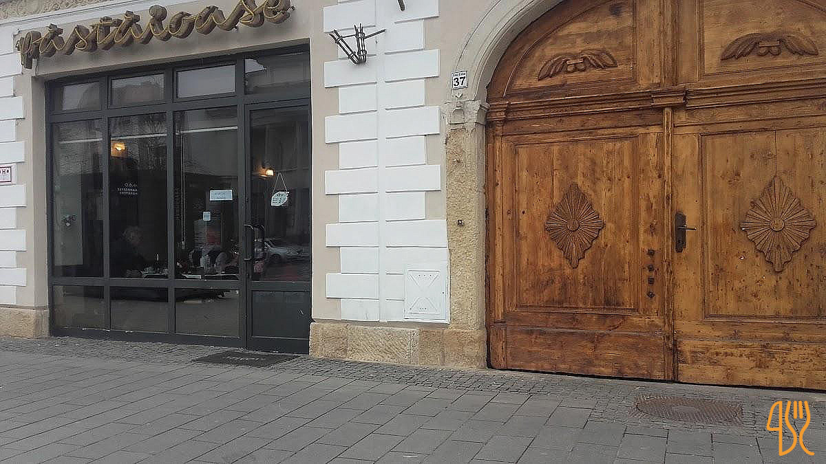 Vărzărie Exterior
