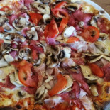 Pizza Pe Vatră Mâncare
