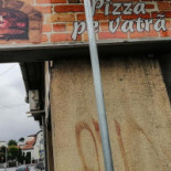 Pizza Pe Vatră Exterior