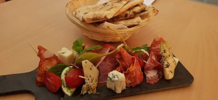 Pizza Acrobatica Comida