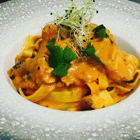 Pizza Acrobatica Comida