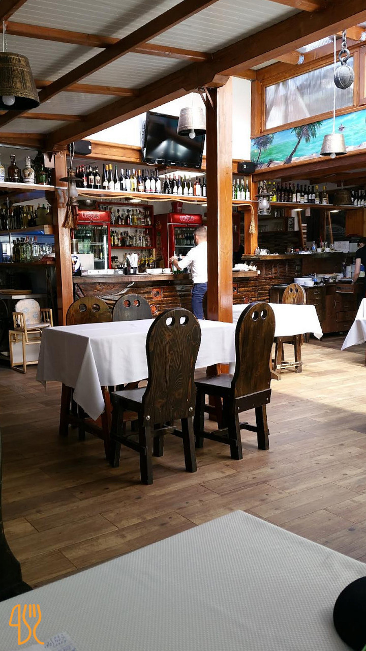 Casa Piratilor În interior