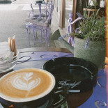 Lavander Cafe Dentro