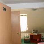 Leghia À l'intérieur