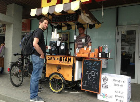 Captain Bean Boisson