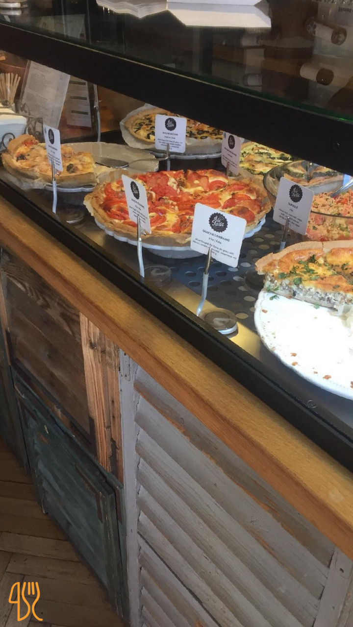 A La Tarte Exterior