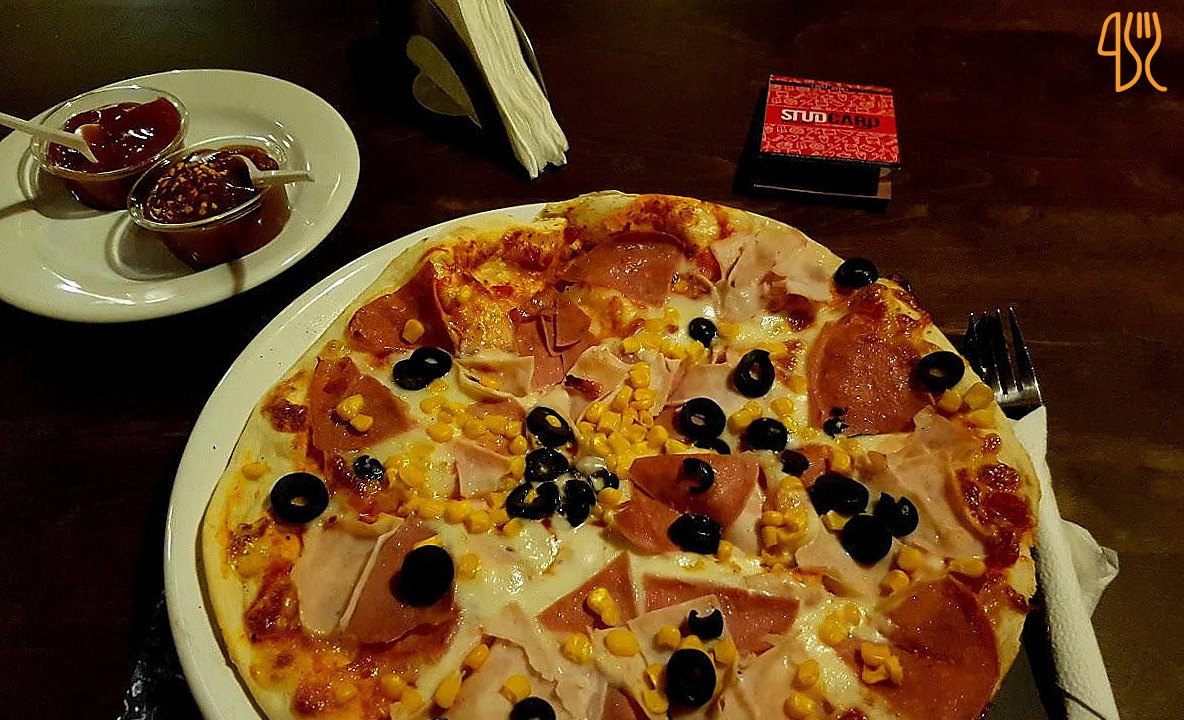 Apartament 1 Bistro Mâncare