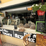 Darius Pizza Extérieur