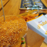 Cool Burger Mâncare
